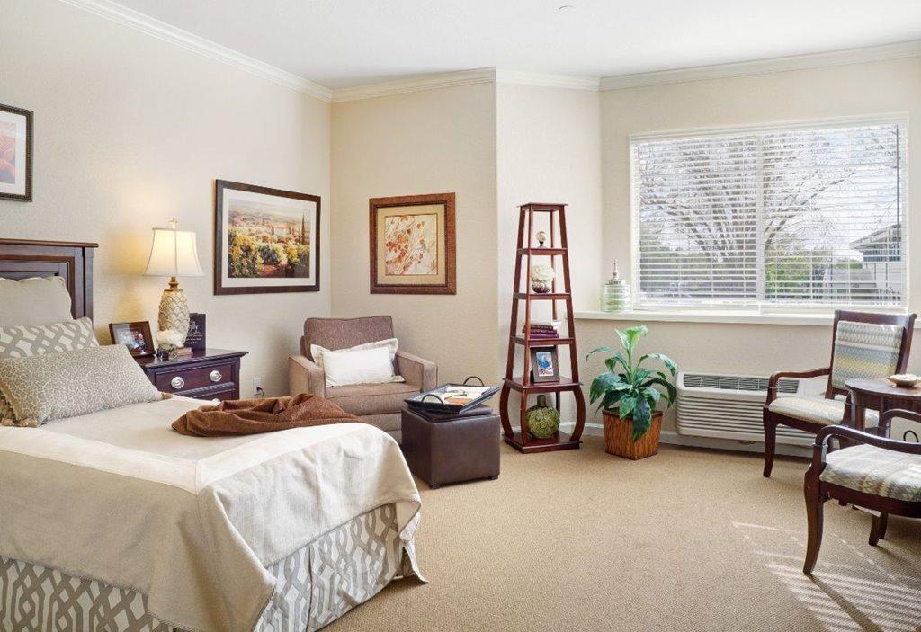 Windsong of Sonoma - Bedroom